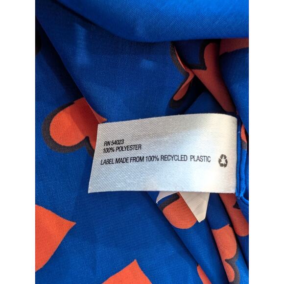 Gap Blue Red Heart Print Button Down Shirt XS Long Sleeve Recycled Polyester Top - Picture 6 of 7